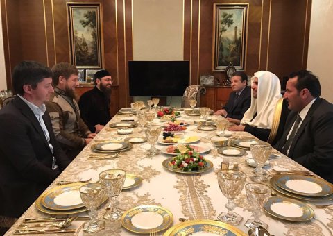 Le Secrétaire Général de la Ligue a rencontré hier a Grozny le Président tchétchène Ramzan Kadyrov en présence du Moufti de la République