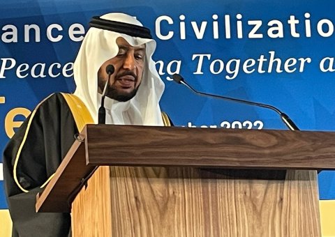 Au nom de Mohammad Alissa, le SG adjoint cheikh Al-Zaid a participé à la réunion du Forum mondial de l'Alliance des civilisations des Nations Unies, qui s'est tenue à Fès, au Maroc, en présence du Secrétaire général de l'ONU.