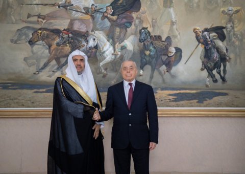 Le Président du Conseil Populaire algérien recevant le Secrétaire général de la L.I.M.