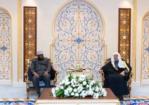 Au siège de la LIM Mohammad Alissa reçoit le ministre somalien des dotations et des affaires religieuses, Mukhtar Ali