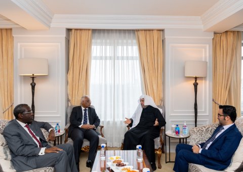 His Excellency Sheikh Dr. Mohammad Al-Issa, met with His Excellency Ambassador Hameed Opeloyeru, Permanent Observer of the Organization of Islamic Cooperation to the United Nations