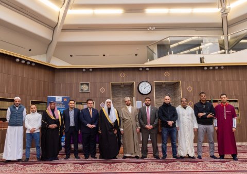 L’année dernière, Mohammad Alissa a visité le Centre culturel islamique d’Islande pour rencontrer des représentants musulmans et discuter de l’importance du dialogue interreligieux et de l’ouverture aux autres.