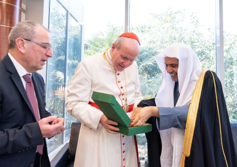 On a visit announced by the Vatican, Dr. Al-Issa receives the archbishop of Vienna in Riyadh at the MWL's headquarters