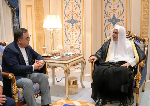 Il a salué le discours du Secrétaire général, représentant les peuples musulmans, à l’occasion de la première célébration onusienne de la Journée internationale de lutte contre l’islamophobie, tenue au siège des Nations Unies à l’invitation de son Assemblée générale.