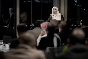 ‏التقى معالي الأمين العام، رئيسُ هيئة علماء المسلمين، فضيلةُ الشيخ د.⁧‫محمد العيسى‬⁩‬⁩، في مدينة "أوكلاند" بنيوزيلندا، كبارَ قيادات اتحاد الجمعيات الإسلامية، ومجلس علماء نيوزيلندا