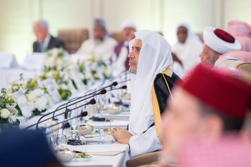 Sedang Berlangsung : Para ulama besar dunia islam sedang mengadakan sesi penutupan Akademi Fikih Islam di Riyadh