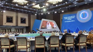 En présence du président  du Kazakhstan et du Pape du Vatican : Le congrès des responsables religieux cite dans le communiqué final la Charte de La Mecque