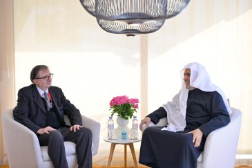 El Secretario General, Sheij Mohammed Al-Issa, se reunió, en su lugar de residencia, con el Sr. Wolfgang Amadeus Brülhart