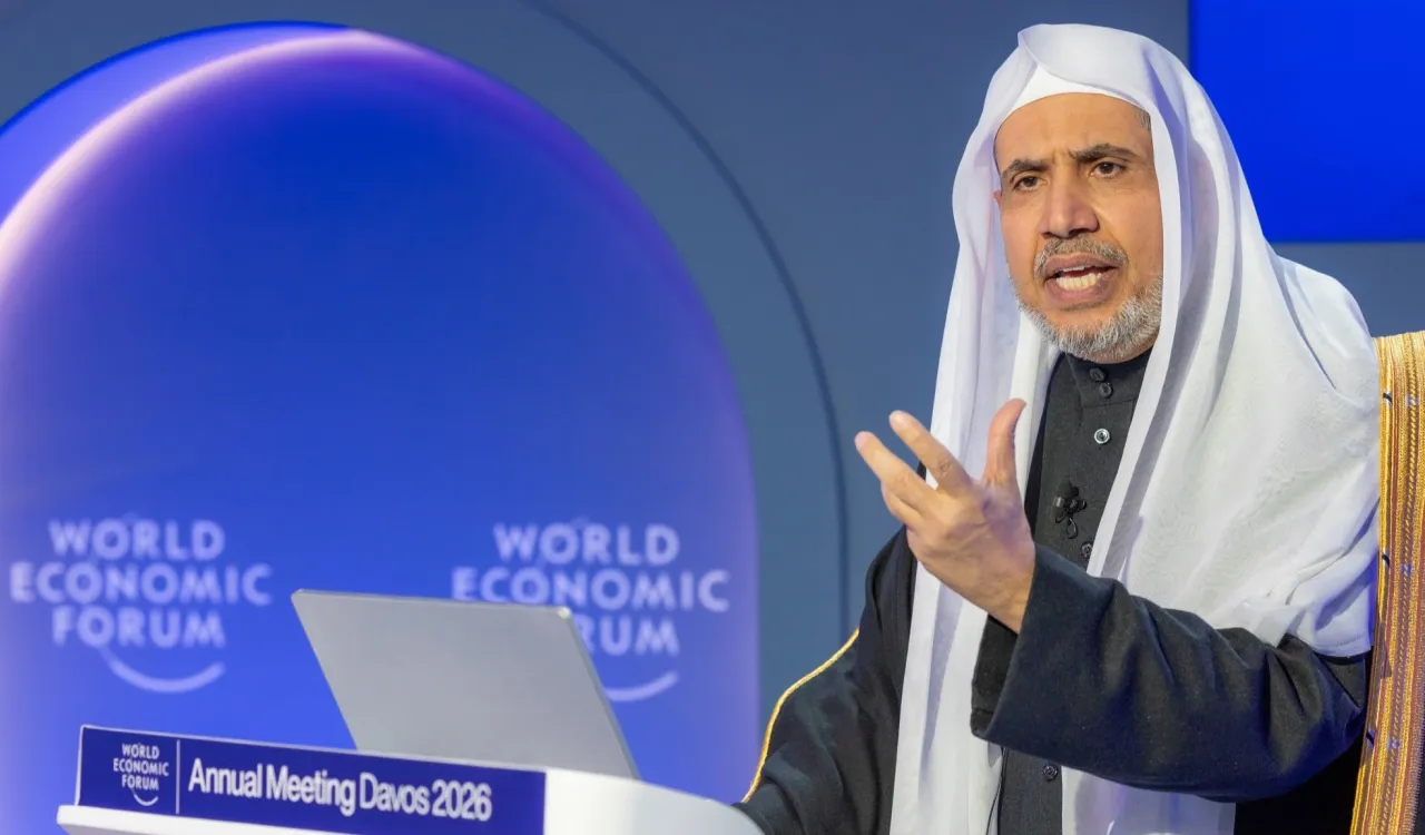 ‏معالي الأمين العام، الشيخ د.⁧‫محمد العيسى‬⁩‬⁩ ، يُشارك في جلسة الحوار الرئيسية في منتدى دافوس، حولَ "المسؤولية الأخلاقية لقادة الأديان في الصراعات