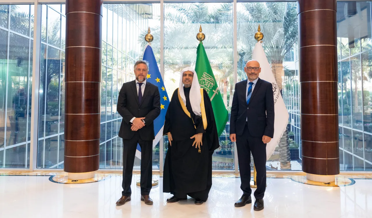 Mohammad Alissa reçoit Patrick Simonet l’Ambassadeur de l’UE auprès du Royaume d’Arabie Saoudite et des pays du Golfe avec M. Ora son adjoint.