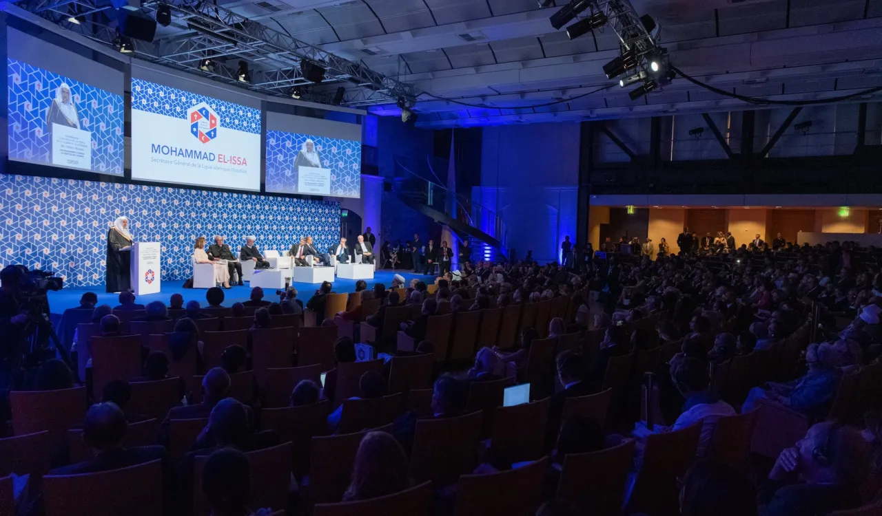 Avec une participation française officielle, se sont réunis ensemble les responsables religieux juifs et chrétiens tous dogmes confondus au congrès de la Ligue Islamique Mondiale Paix Solidarité.
