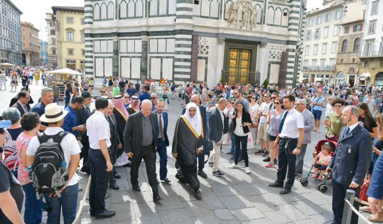  Appreciating the holy places of other religions is a key part of building bridges between faiths