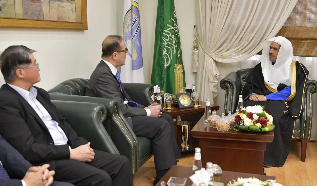 رابطہ عالم اسلامی کے سیکرٹری جنرل عزت مآب شیخ ڈاکٹر محمد العیسی نے مملکت سعودی عرب میں Taipei اقتصادی اور ثقافتی نمائندہ اور ان کے ہمراہ وفد کا استقبال کیا