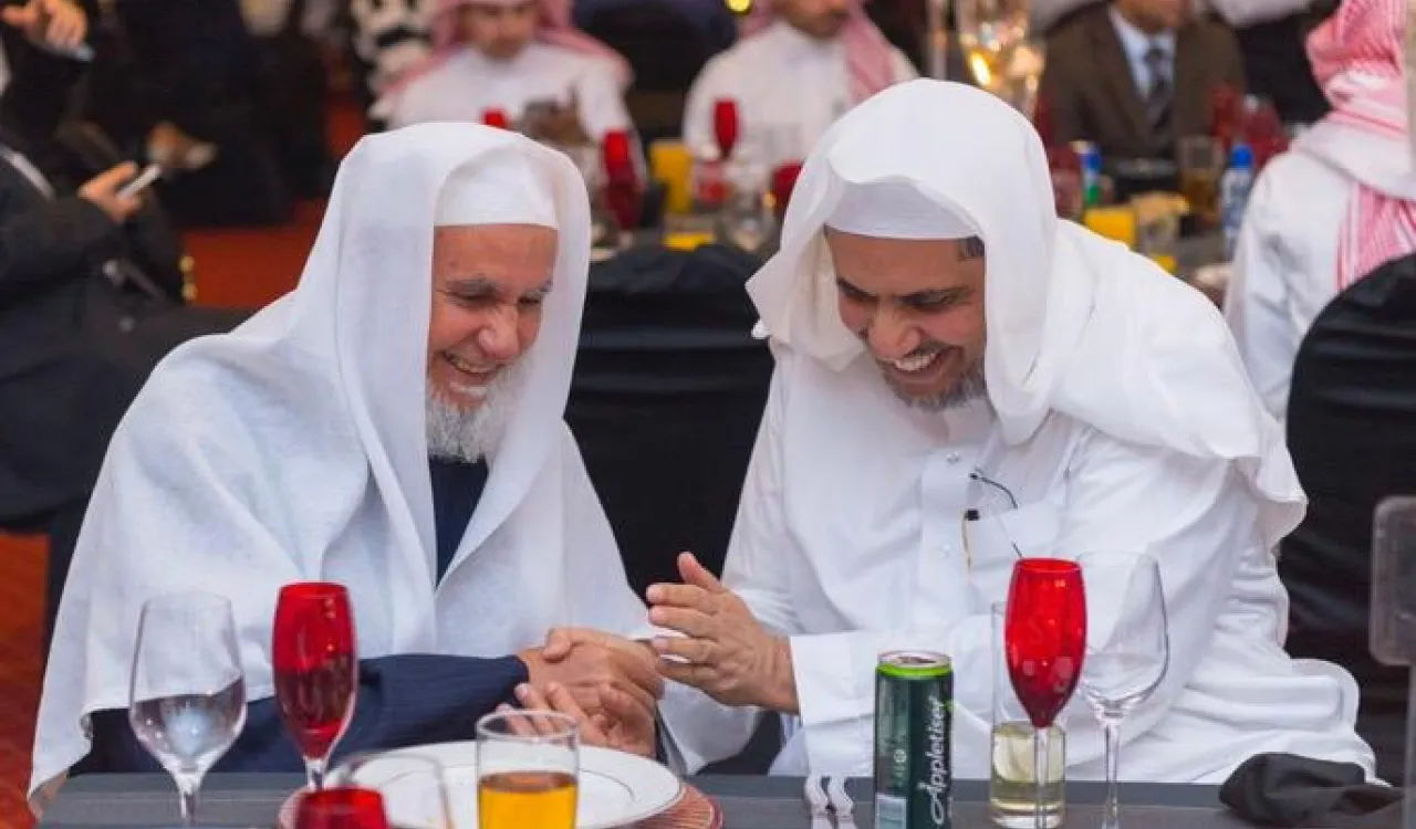 L'islam est intrinsèquement apolitique. L'islam politique est en opposition totale avec les valeurs humanistes de l'islam que nous portons