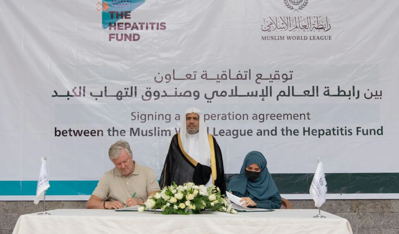 Mengancam kehidupan lebih dari 400 juta orang di dunia. Republik Kenya menjadi tuan rumah penandatanganan perjanjian kerjasama antara Liga Muslim Dunia dan "Dana Hepatitis"