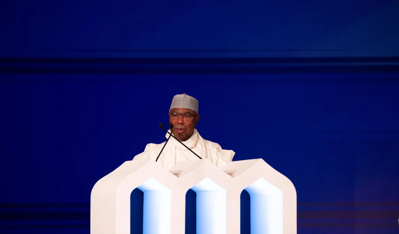 Le Secrétaire général de l’Organisation de la coopération islamique, M. Hissein Brahim Taha, lors de l’ouverture de la deuxième édition de la conférence ConstruireDesPontsEntreLesÉcoles :