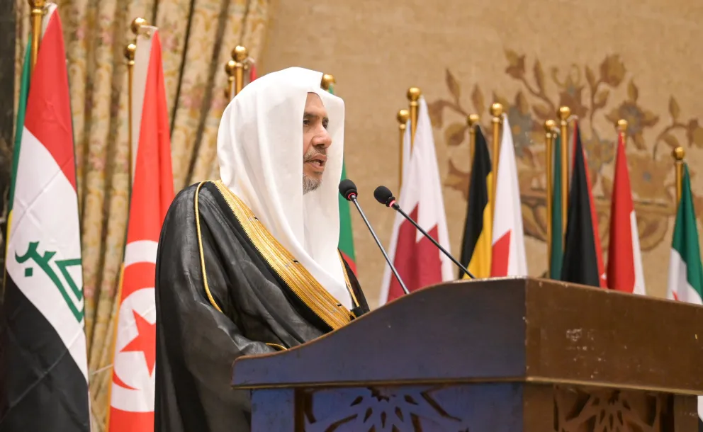 لقطات من مشاركة معالي الأمين العام، رئيس هيئة علماء المسلمين، الشيخ د.⁧‫محمد العيسى‬⁩ ‬⁩، بصفته ضيف الشرف، في افتتاح ندوة "دَور القيادات الدينية في مواجهة العنف ضد المرأة"