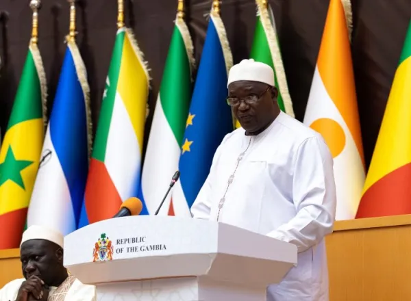 بحضور ومشاركة الرئيس الغامبي: د.العيسى يُطلق أعمال مؤتمر علماء المسلمين في أفريقيا
