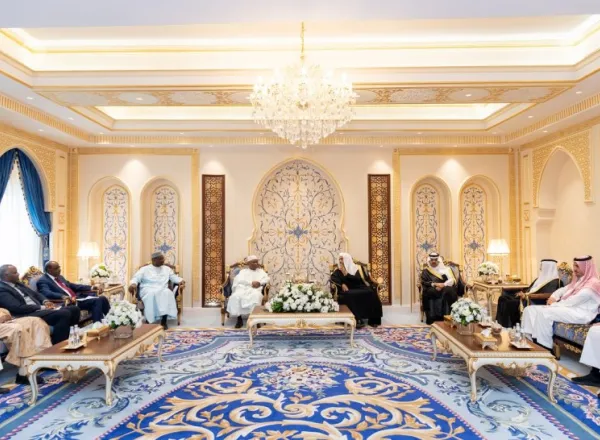 د. العيسى يستقبل الأمين العام لمنظمة التعاون الإسلامي وفضيلة مفتي البوسنة والهرسك