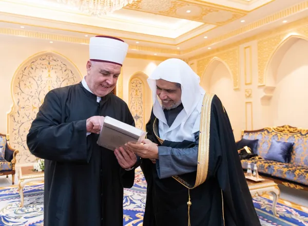 Dr. Al-Issa receives the Secretary General of the Organization of Islamic Cooperation and the Grand Mufti of Bosnia