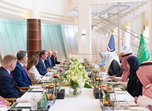 Dr. Al-Issa meets a delegation from the US Congress