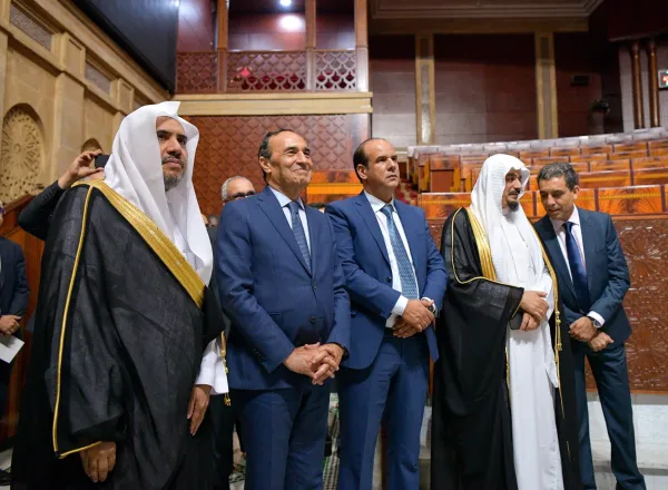 Le Président de la chambre des représentants au Maroc Habib ElMalki recevant le Secrétaire Général de la Ligue Islamique Mondiale, Cheikh D. Mohamed Alissa pour traiter de sujets d’intérêt commun.