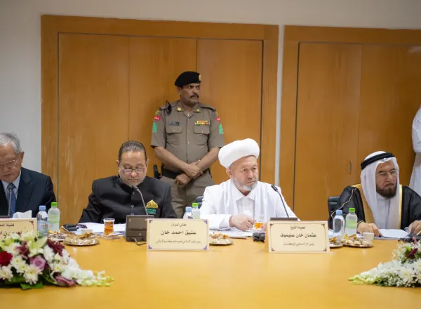 ‏برئاسة سماحة ⁧المفتي العام⁩ للمملكة العربية ⁧السعودية⁠ انعقاد الدورة 43 للمجلس الأعلى لرابطة العالم الإسلامي صباح اليوم في ⁧مكة المكرمة⁩ بحضور أعضاء المجلس من كبار الشخصيات والقيادات الإسلامية.