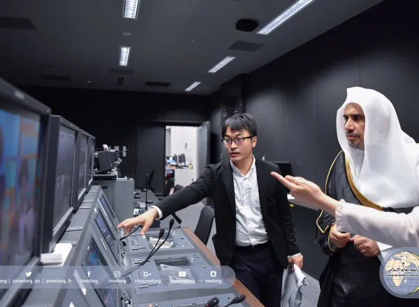 معالي الأمين العام مستضافاً في أشهر المحطات التلفزيونية اليابانية