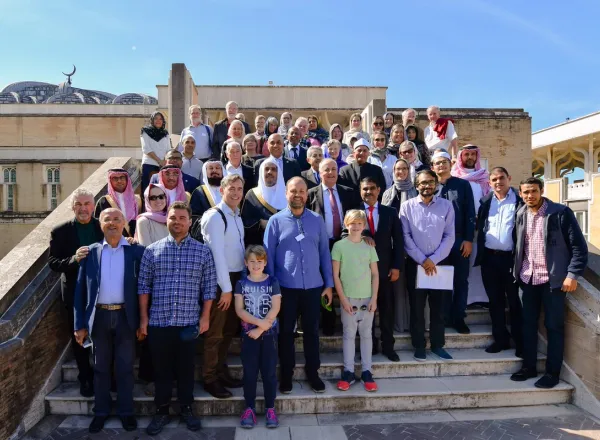 Le SG visite le Centre culturel islamique à Rome et s'informe de ses activités et programmes en remerciant le personnel