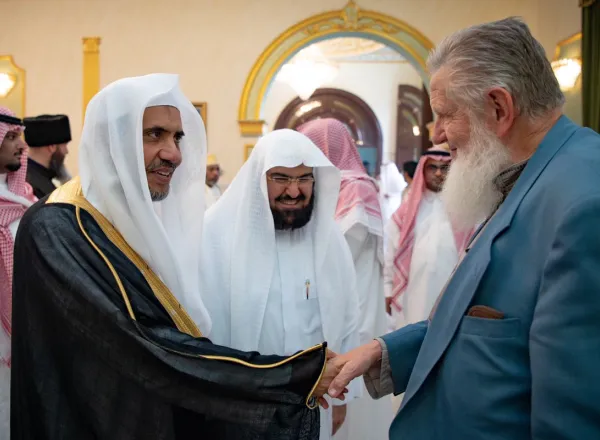 Sheikh Assudais welcomes their Eminences and Excellencies, the President &amp; members of the Muslim World League ‘s Supreme Council
