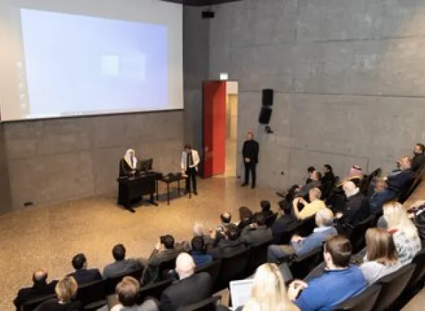 HE Dr. Mohammad Alissa addressed students &amp; engaged with leaders at the University of Iceland on the importance of building bridges of cooperation to tackle the most challenging problems of our time