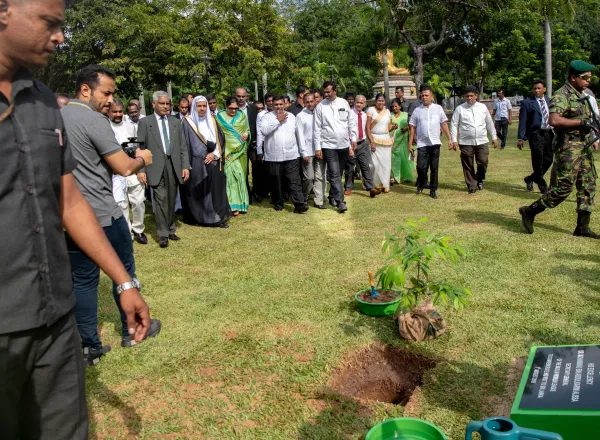 Support for the environment is necessary for a healthier and more peaceful world
