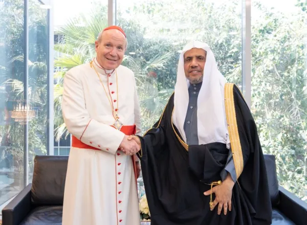 Il visite Riyad sur invitation de la LIM: Mohammad Alissa célèbre l’invité de la LIM l’Archevêque de Vienne Christophe Schönborn