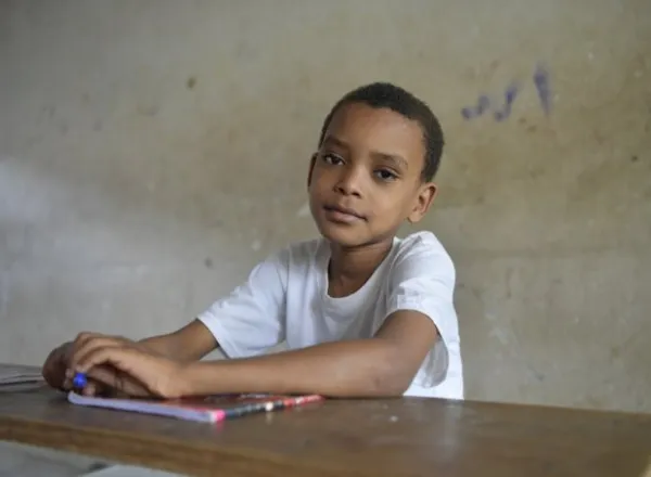The Muslim World League reaffirms its commitment to investing resources to help combat illiteracy in  countries around the world through the COVID19 pandemic and beyond