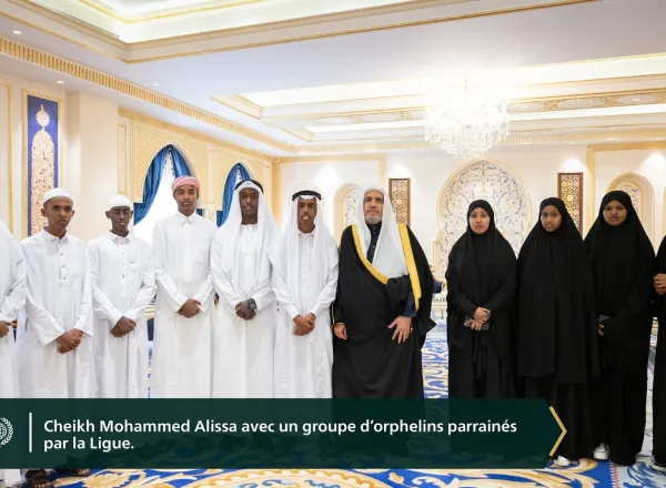 El Presidente de la República Italiana, el Sr. Sergio Mattarella, recibió anoche en el palacio presidencial de Roma al Secretario General de la Liga del Mundo Islámico, Presidente de la Comisión de Ulemas, el Sheij Mohammed Al-Issa.