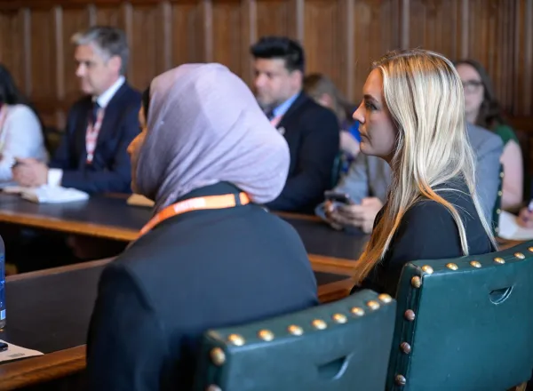 Lors d’une réunion initiée par plusieurs membres du Parlement britannique, après la séance élargie en présence du Président de la Chambre des communes :
