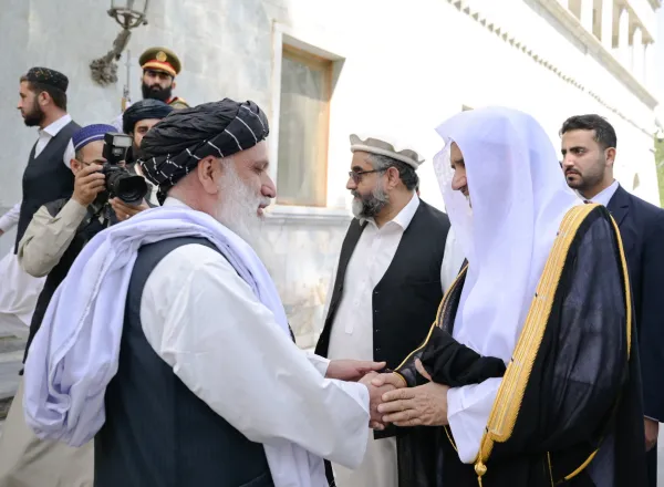 افغانستان کے وزیر اعظم ملا محمد حسن اخوند نے دارالحکومت ”کابل“ میں وزیرِ اعظم ہاؤس میں سیکرٹری جنرل رابطہ اور چیئرمین مسلم علماء کونسل، عزت مآب شیخ ڈاکٹر محمد العیسی کا استقبال کیا، جو گزشتہ روز ایک باضابطہ دورے پر "کابل" پہنچے تھے۔