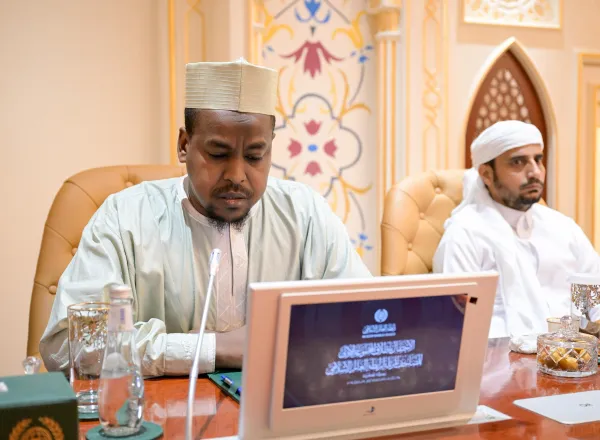 Pada hari ini dari Makkah Al-Mukarramah: Yang Mulia Sekretaris Jenderal LMD, Syekh Dr. Mohammed Alissa    telah meluncurkan "Koleksi Pertama Rekaman Mushaf Murattal Liga Muslim Dunia", yang akan tersedia untuk diunduh secara gratis