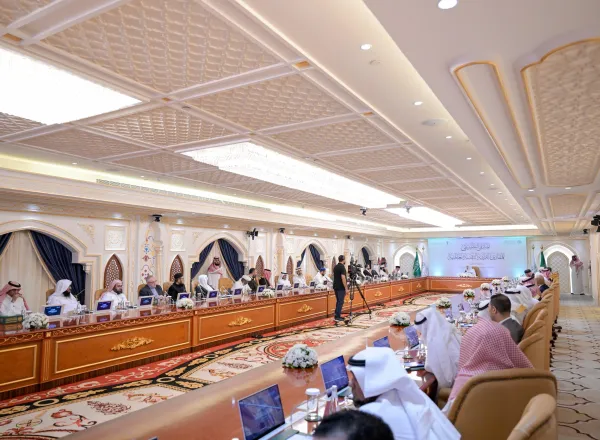 في احتفاء كبير شهد مشاركةَ نخبة من العلماء المختصين والباحثين والممارسين لإقراء القرآن الكريم وتعليمه وممثلي خمسين مَقرأة قرآنية تقنية عالمية
