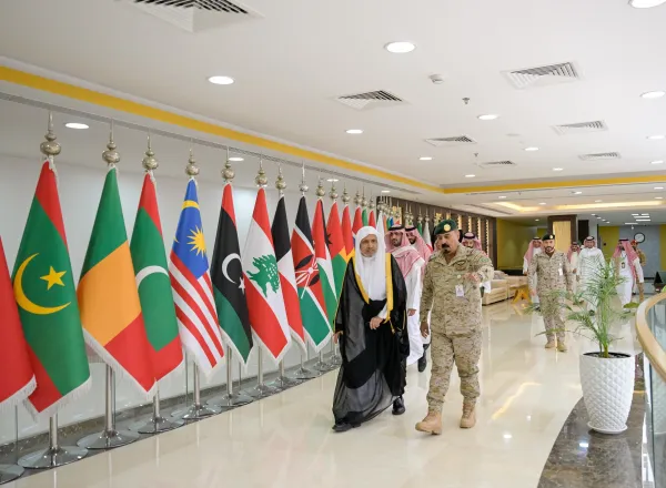 الأمين العام لرابطة العالم الإسلامي يحاضر في مقرّ "التحالف الإسلامي العسكري لمحاربة الإرهاب"
