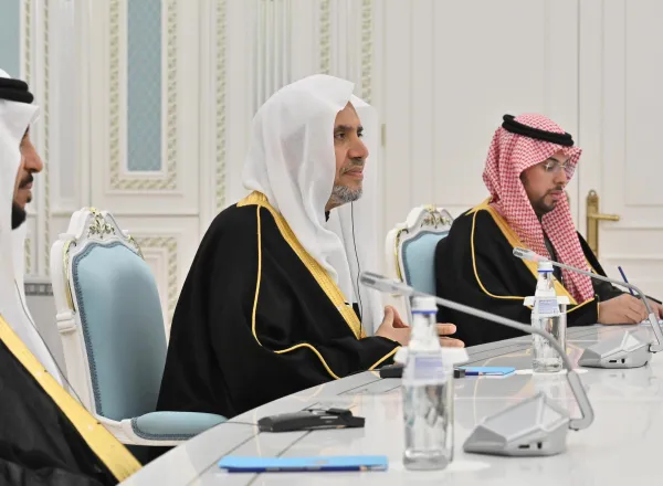 Le président du Kazakhstan décerne la plus haute distinction de la République au Secrétaire général de la Ligue Islamique Mondiale