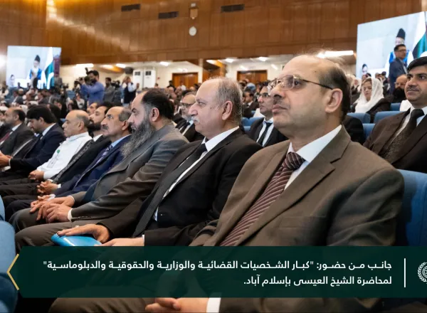 ‏ظُهرَ أمس في العاصمة الباكستانية "إسلام آباد"، والأول من نوعه في تاريخ المحكمة العليا الباكستانية: