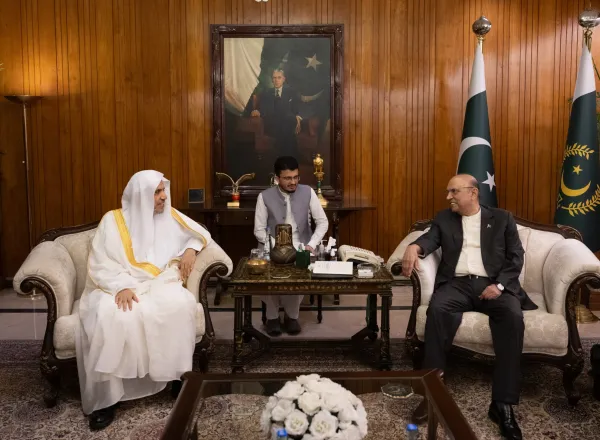 Le Président de la République islamique du Pakistan, M. Asif Ali Zardari, a reçu au palais présidentiel de la capitale Islamabad le Secrétaire général, Président de l’Organisation des savants musulmans, cheikh Mohammed Alissa.