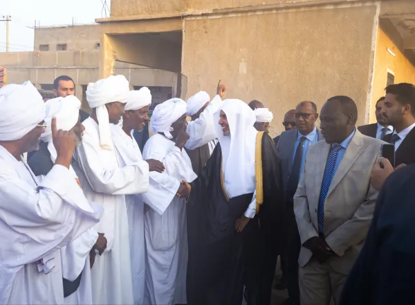 Le Secrétaire Général en Soudan:Coopération et soutien en vue de rétablir les fondements de la stabilité et de la paix,à travers une série de rencontres que cheikh Mohammed Alissa a tenues avec des dirigeants du gouvernement et des délégations de oulémas.