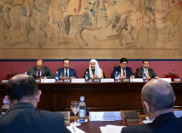 Le président du Sénat espagnol reçoit le Secrétaire général de la Ligue islamique mondiale