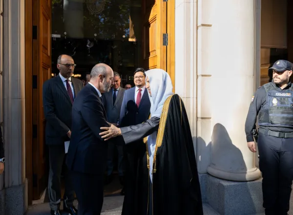 Le président du Sénat espagnol reçoit le Secrétaire général de la Ligue islamique mondiale