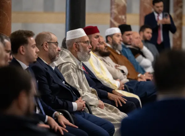 cheikh Mohammed Alissa a rencontré, les responsables de l’action islamique à travers l’ensemble de l’Espagne