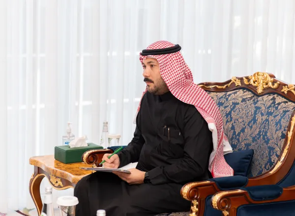 Le Secrétaire général, Président de l'Organisation des savants musulmans, cheikh Mohammed Al-Issa a reçu à Riyad, l'Ambassadeur de la République d'Albanie auprès du Royaume d'Arabie Saoudite, M. Saimir Bala.