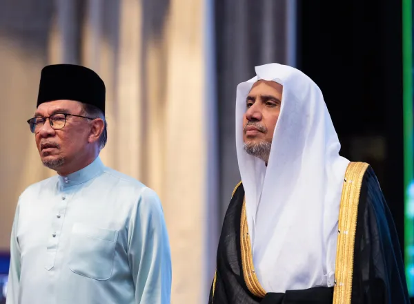 بمشاركة ألفي قيادةٍ دينيةٍ من ٥٧ دولةً.. "المؤتمر الدولي للقادة الدينيين" يستهل أعماله بوقفة تضامنية مع شهداء غزَّة
