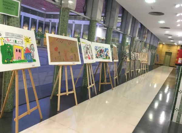 Le CCI de Madrid avec diverses organisations organisent une journée portes ouvertes à l'occasion de la journée internationale des migrants, sous le titre "coexistence civilisationnelle"